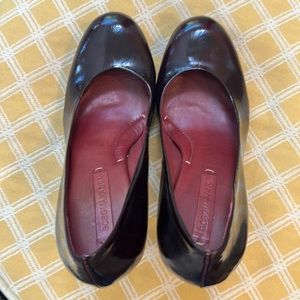 BCBG Max Azria dark red patent leather 4 inch platform heels with gold trim
